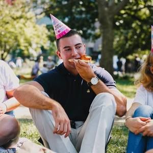 Meet your Posher, Aaron